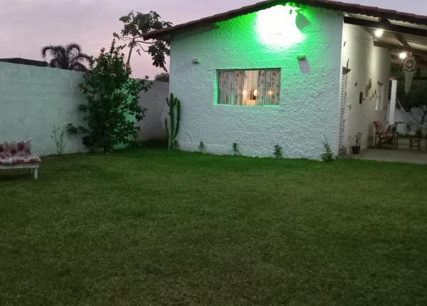 Na fotografii je vidět objekt Casa de praia simples rústica e charmosa nacházející se ve městě Itanhaém.