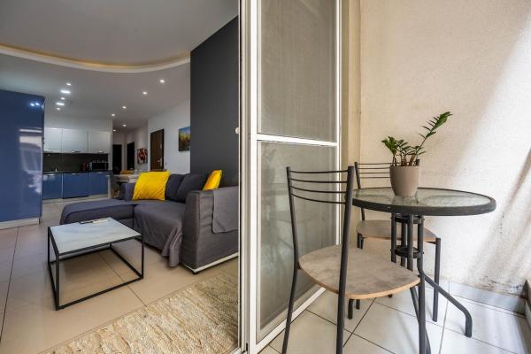 Central Sliema Modern 2 bedroom Apartment Malta, Sliema