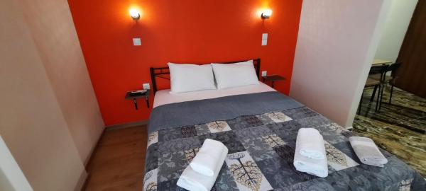 Newroom2ambelokipimetroairportline - Athene