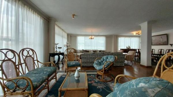 Na fotografii je vidět objekt The Gilded Residence nacházející se ve městě Achumani.