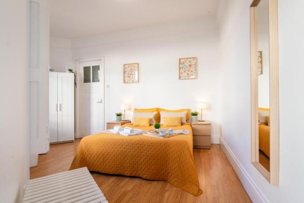 Foto 3: Host Wise - Spacious Comfortable Apartment - Balcony