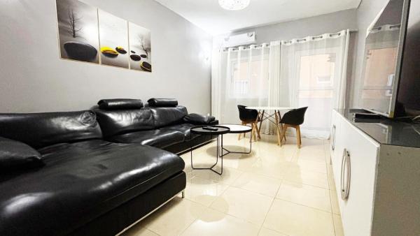 A la foto es mostra l'objecte EHD105 Appartement Camille 2 chambres à Almadies 2 situat a la ciutat de Keur Ndiaye Lô.