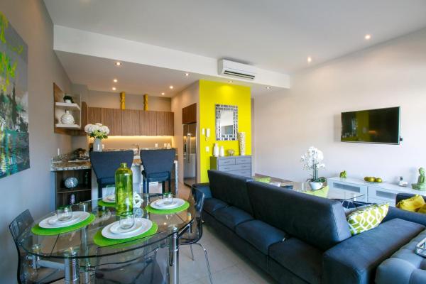 Fotografie 3: Featured on HGTV, Mountain Views, Rooftop Pool at Zenith in Old Town
