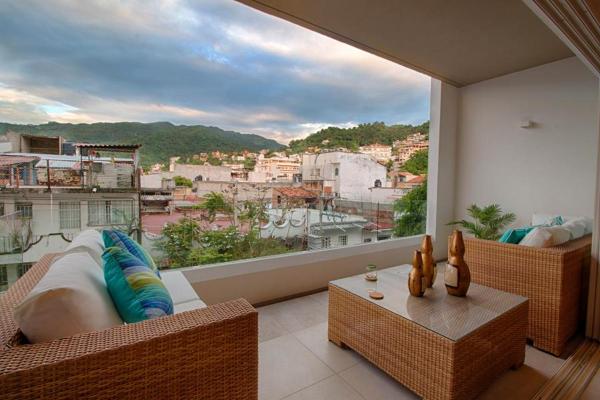Fotografie 7: Featured on HGTV, Mountain Views, Rooftop Pool at Zenith in Old Town