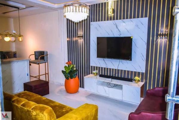 La photo montre l'objet The Rock Shortlet Apartment situé dans la ville de Otta.