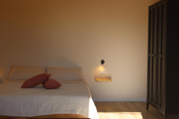 Na zdjęciu widoczny jest obiekt I Postini Casa Vacanze położony w mieście Carpinteri.