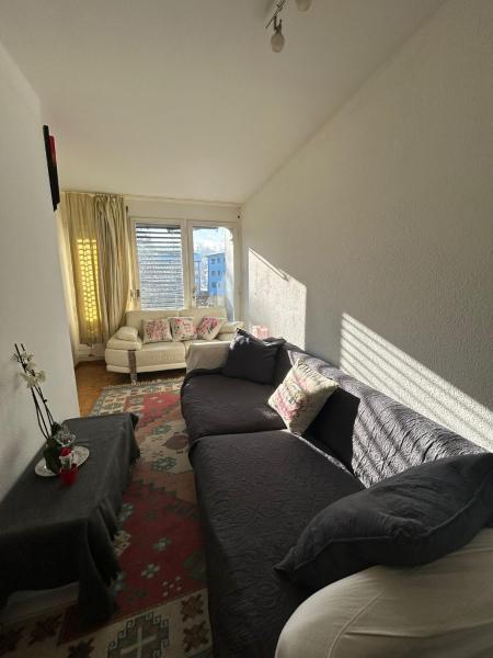 På billedet ses objektet Mery 01 beliggende i byen Worb.