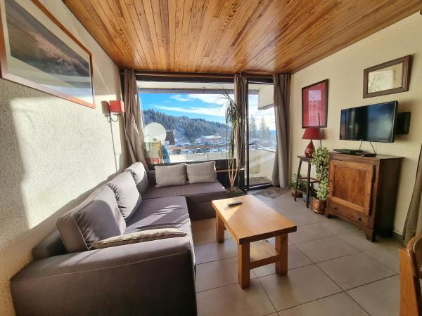 A la foto es mostra l'objecte Logement entier, 1 chambre, plein sud, pied des pistes, Chamrousse 1650 situat a la ciutat de Chamrousse.