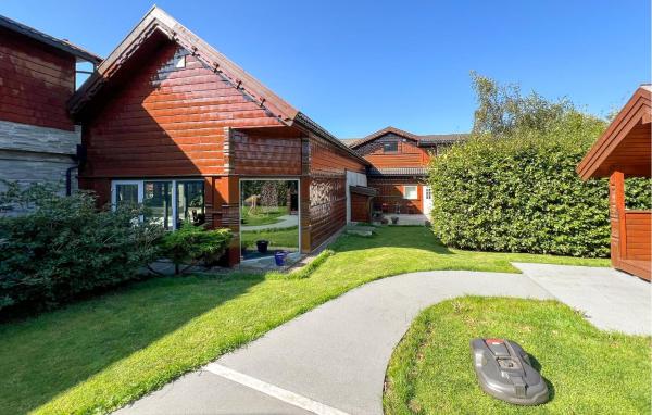 Gorgeous Home In Vanse With Sauna - Vanse