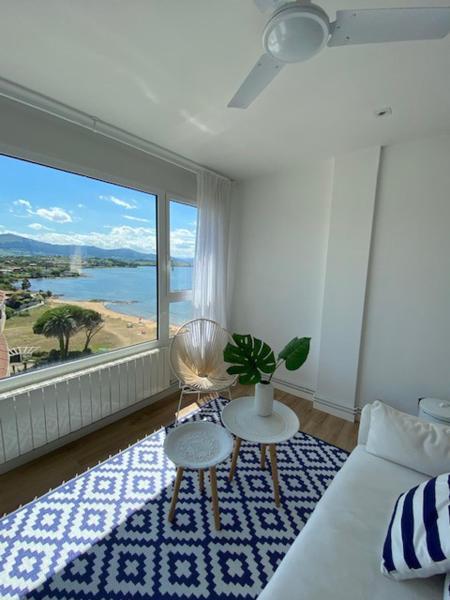 Na zdjęciu widoczny jest obiekt Apartamento Pedreña frente al mar położony w mieście Pedreña.