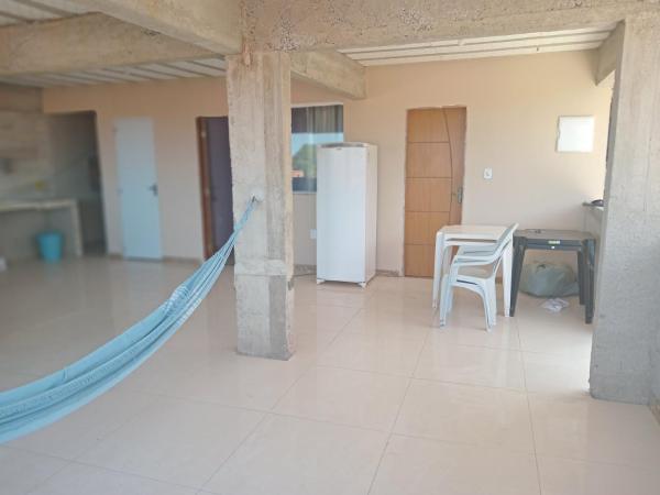 A la foto es mostra l'objecte Casa Ribeiro situat a la ciutat de Guarapari.