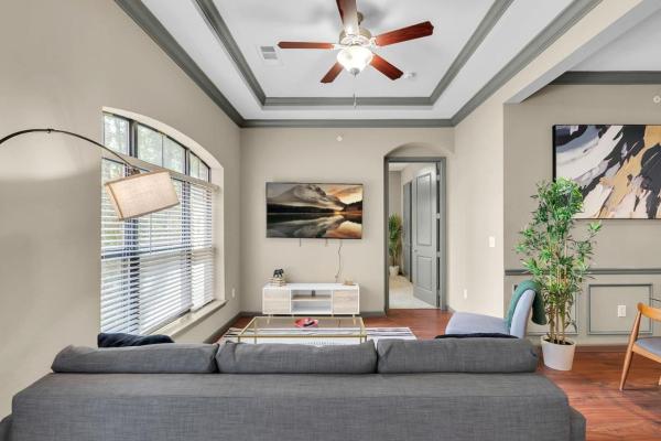 A la foto es mostra l'objecte Cozy 2BR- Pool,Gym,Pkng,Near BOK Ctr&Arts Dstrct situat a la ciutat de Tulsa.