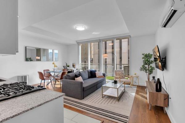 A la foto es mostra l'objecte Stylish 1BR Near BOKCntr-Gym,Lounge,Balcony,Pet OK situat a la ciutat de Tulsa.