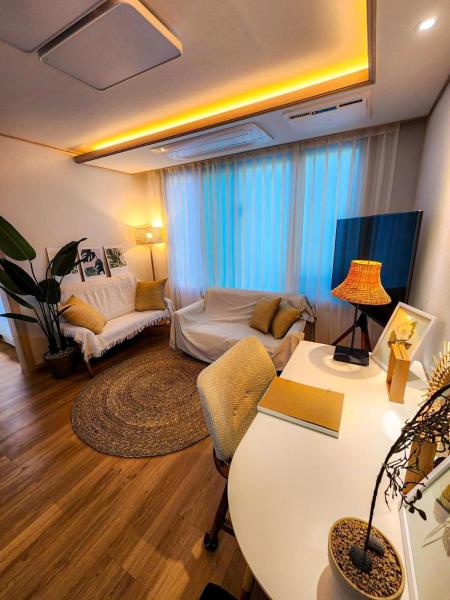 Bali inspired Seoul Staycation, Seoul