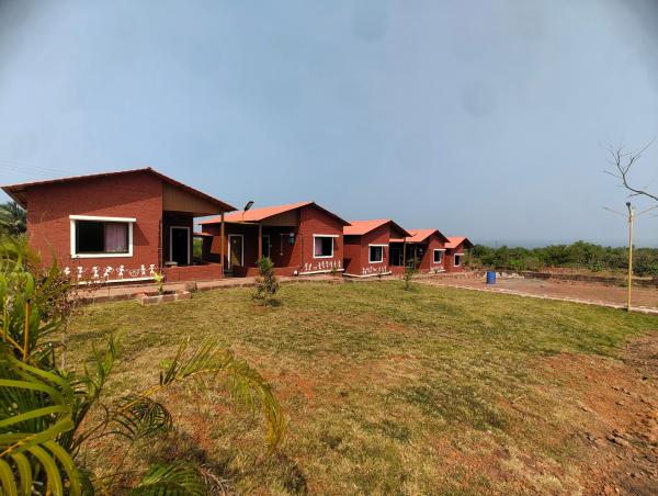 Just Chill Resort - Ganpatipule