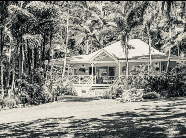 Na foto é possível ver o objeto Casa Colonial localizado na cidade de Las Terrenas.