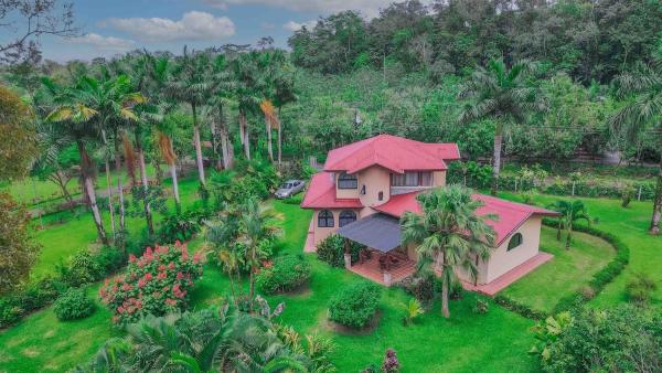 Arenal Tropical Home Villa, Fortuna