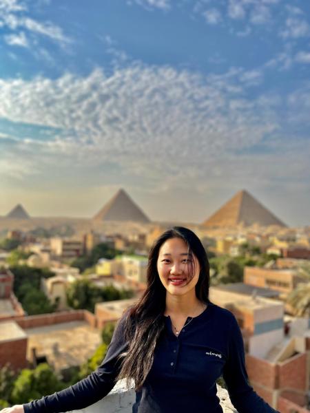 Na fotografii je vidět objekt Akh Pyramid Hostel nacházející se ve městě Káhira.