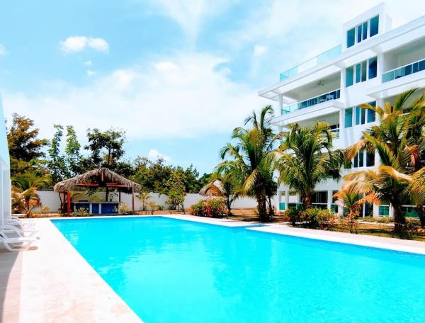 A la foto es mostra l'objecte Hot Tub, Pool, Walk to Fun, Beach, Dining, Shops situat a la ciutat de Punta Cana.