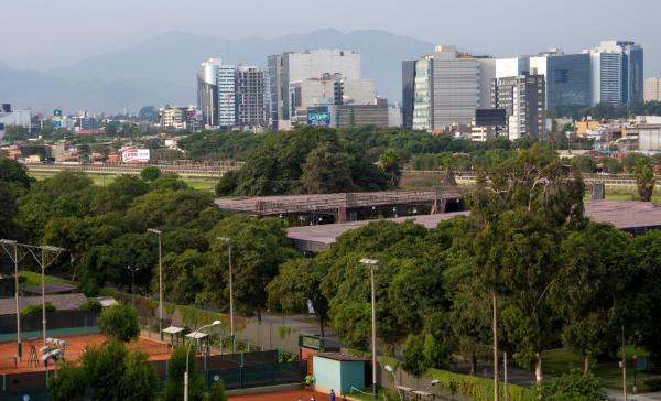 På bildet vises objektet El Derby 511 Apart 1 Dorm con Aire Acondicionado som ligger i byen Monterrico Chico.