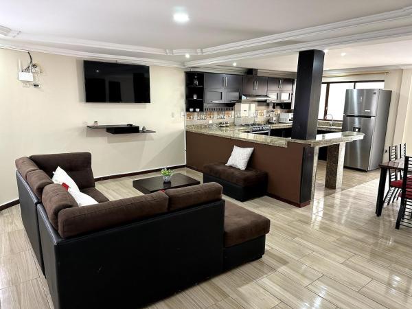 A la foto es mostra l'objecte Beautiful and spacious luxury new house situat a la ciutat de Cuenca.