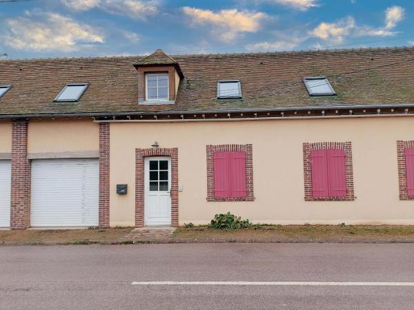 På billedet ses objektet Appartement cosy rénové près de Chartres - FR-1-581-147 beliggende i byen Villemeux-sur-Eure.