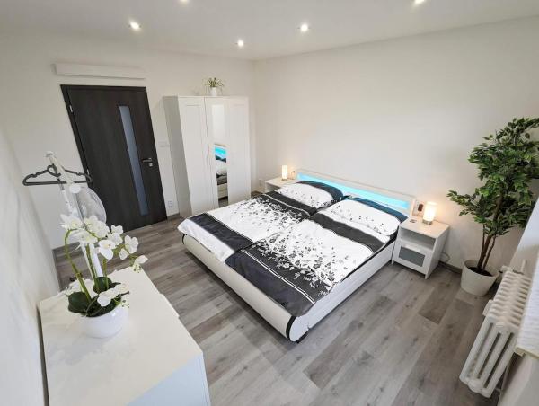 Auf dem Foto ist das Objekt Smart Apartment in der Stadt Dobšice zu sehen.