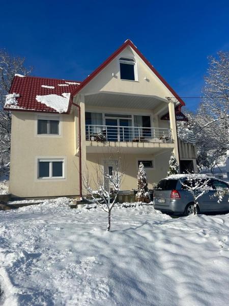 Auf dem Foto ist das Objekt Apartment Bašović in der Stadt Šavnik zu sehen.