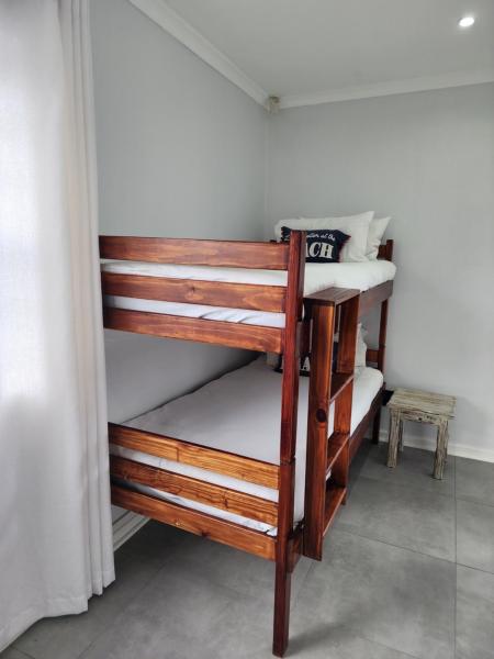 Bilde 5: Unit 2 at 9 la Roche Self Catering Apartments