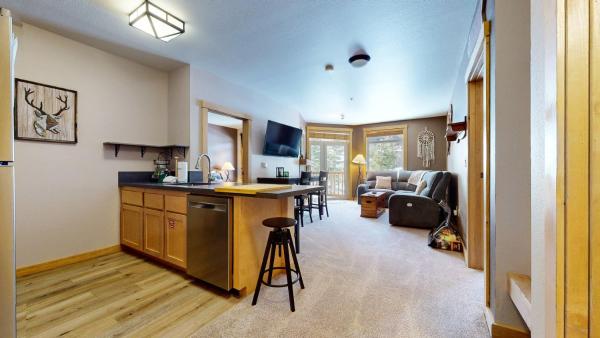 Foto 5: Sunstone #206 Condo