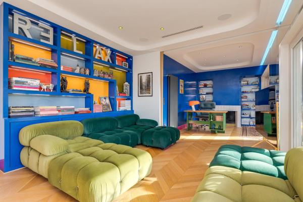 Luxury penthouse with terrace and hot tub, Rome