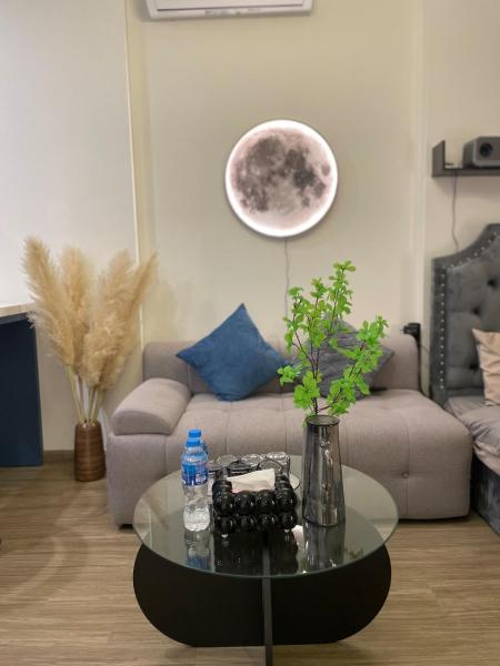 A la foto es mostra l'objecte Vinhomes Smartcity - View bể bơi - Trốn homestay situat a la ciutat de Phú Thú.