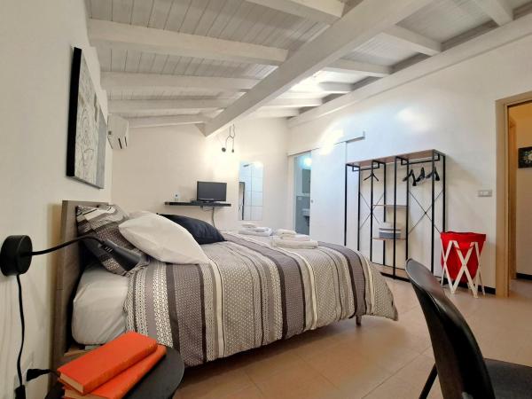 Casa Linda, Katania