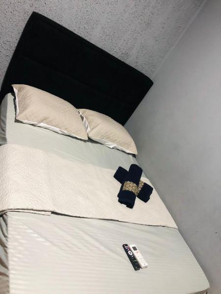 Auf dem Foto ist das Objekt FIRMH HOSTEL Café da manhã in der Stadt Guarulhos zu sehen.