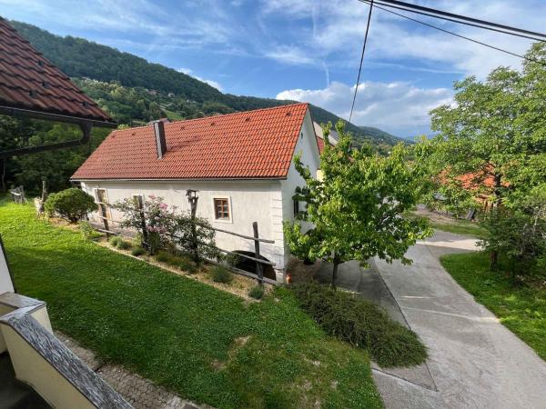 Na foto é possível ver o objeto Holiday home in Semic - Kranjska (Krain) 51757 localizado na cidade de Semič.