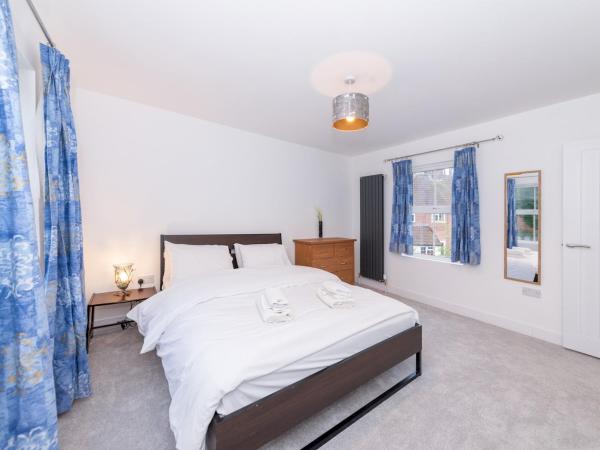A la foto es mostra l'objecte Pass the Keys Charming Modern Home in Central Wokingham situat a la ciutat de Wokingham.