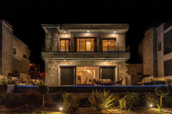 Olymp Luxury Villa D - Luxury Escape With Direct Beach Access And Unique Sunsets - Pafos