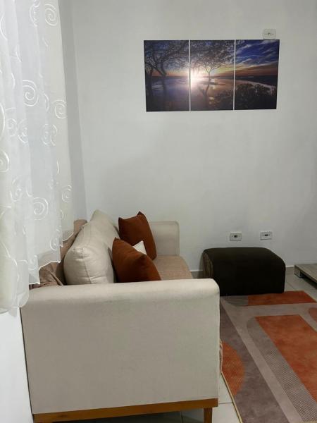 A la foto es mostra l'objecte Apartamento Mongaguá prox beach eli situat a la ciutat de Mongaguá.