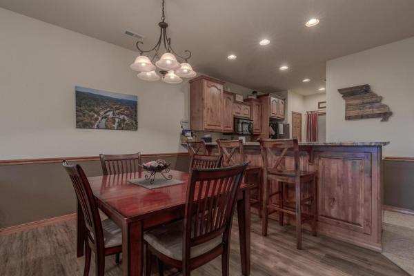 A la foto es mostra l'objecte 2BR Village At Indian Point 1702 next to SDC- Free Tickets Daily up to $500 situat a la ciutat de Branson.