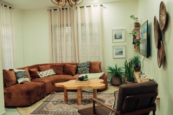 Na fotografii je vidět objekt Hatua Dahlia Home nacházející se ve městě Arusha.