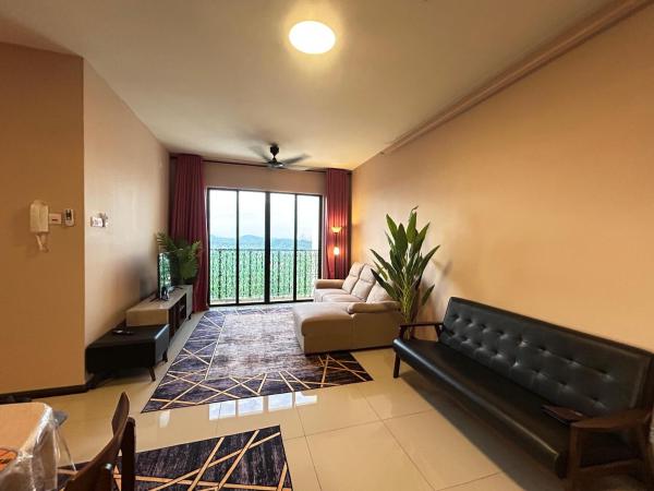 The photo shows the Atenza Homestay Residensi KLIA Condominium, 4 bedrooms 3 bathrooms , Near KLIA and Sepang F1 located in the city of Nilai.