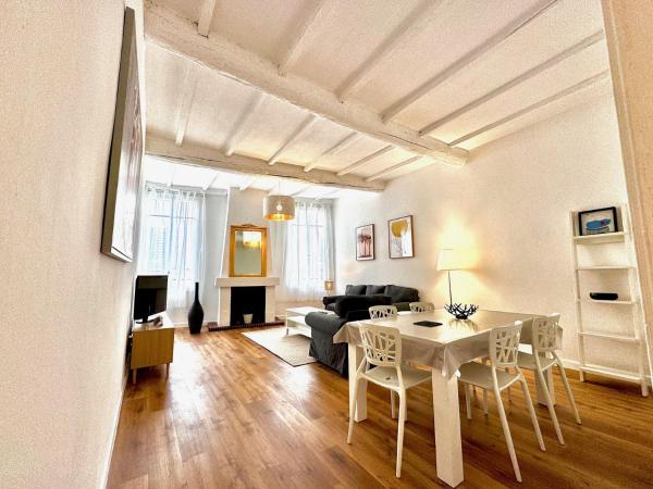 A la foto es mostra l'objecte ApartHotel Riviera - Maison de la Poissonnerie - Vieille Ville - Grand Appartement 3 piece AC - 5min de la Promenade des Anglais situat a la ciutat de Niça.