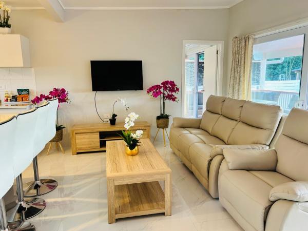 The photo shows the Heimaeva Villa located in the city of Vaimaanga.