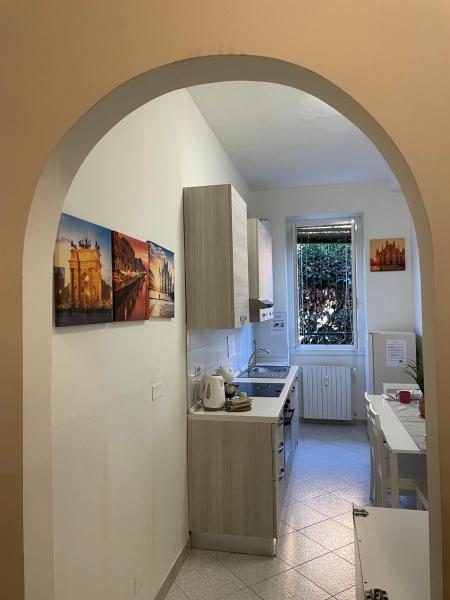 Na fotografii je vidět objekt Bnbook Minotti Rho Fiera nacházející se ve městě Rho.