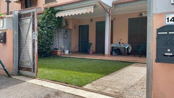 The photo shows the casa di manuel in residence privato located in the city of Campo di Carne.