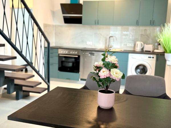 Na fotografii je vidět objekt Apartment WH8 nacházející se ve městě Frechen.