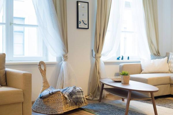 A la foto es mostra l'objecte Warm and Cozy Old Town Apartment situat a la ciutat de Riga.