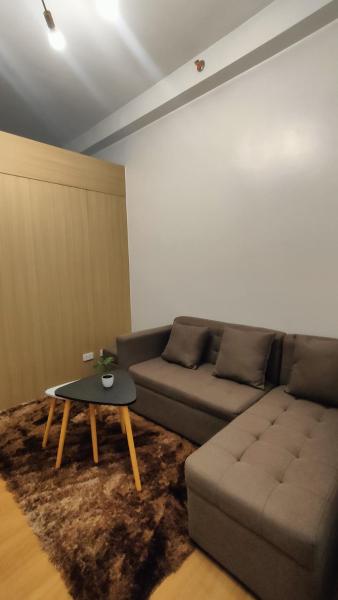For You! Staycation Trees Residences, Manille