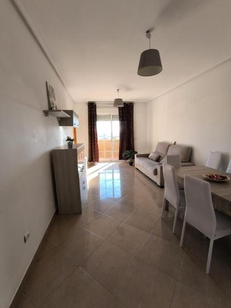 Na fotografii je vidět objekt APARTAMENTO TURISTICO 2ºD CARLOS III - Cerca de la playa nacházející se ve městě Roquetas de Mar.