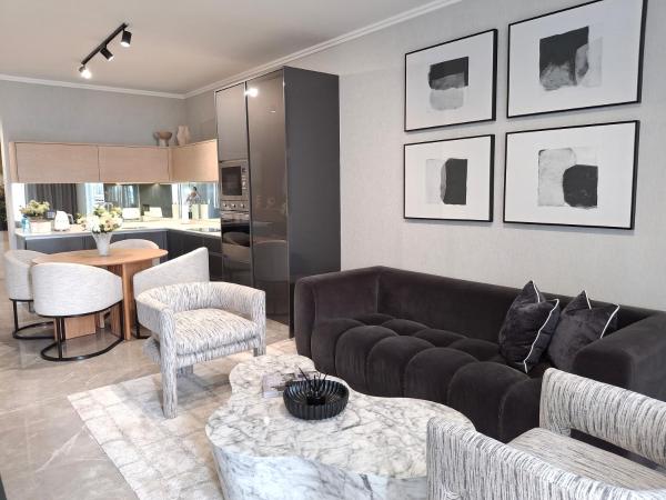 Ellipse Kepler High-rise 2-bedroom En-suite Luxury Apartment - Midrand